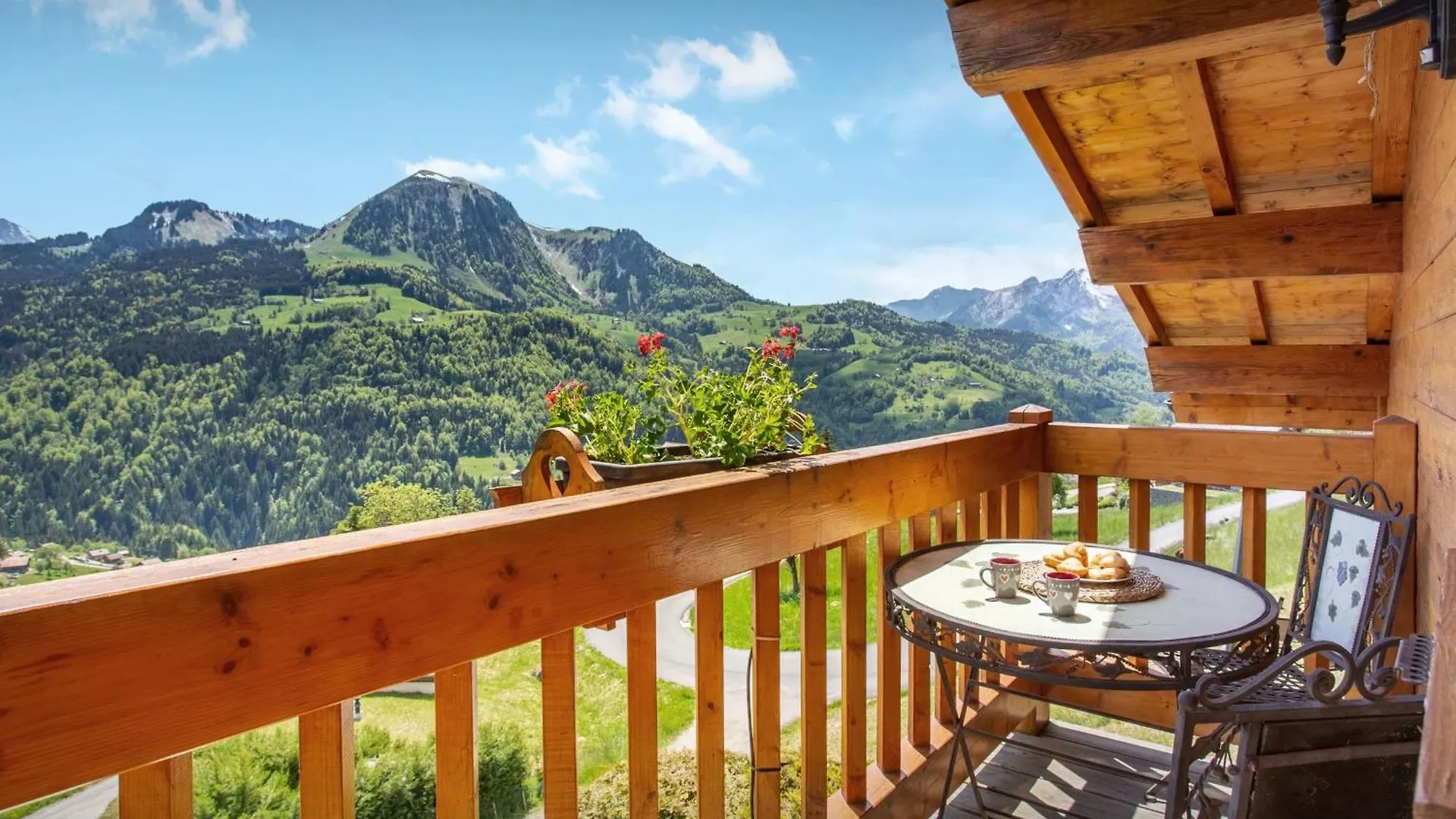 Chalet Chenavray - Ovo Network Manigod 0*,  France